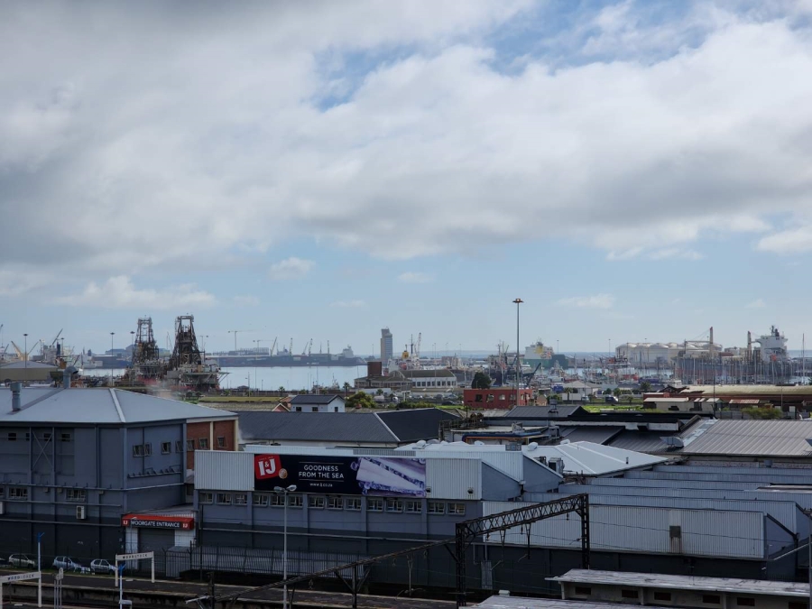 1 Bedroom Property for Sale in Woodstock Western Cape